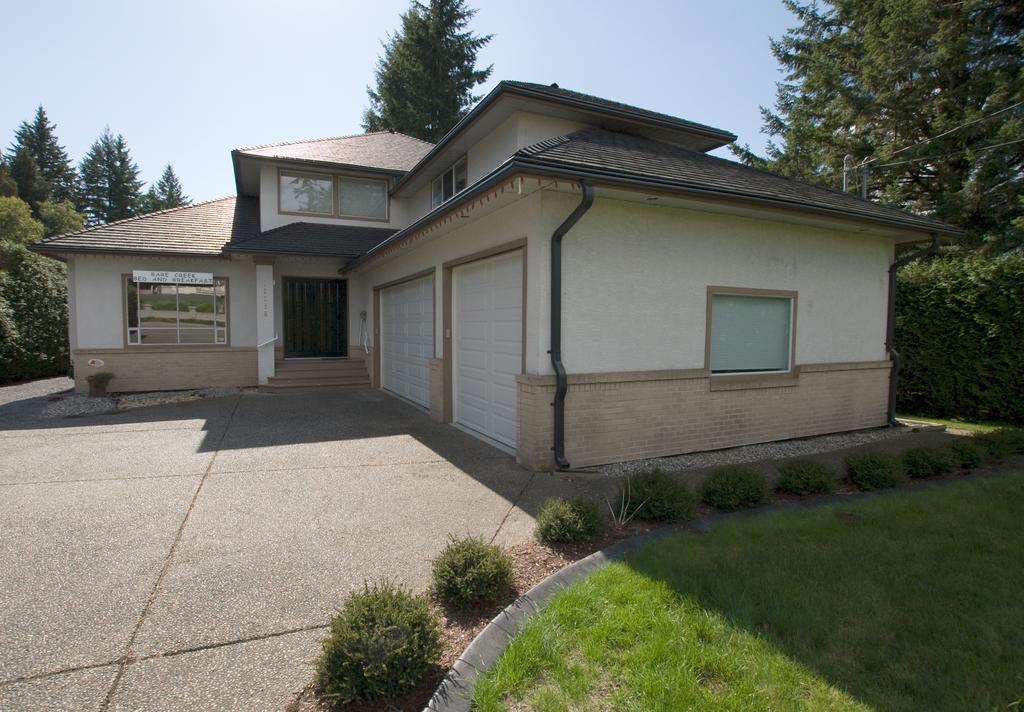 Bare Creek Bed & Breakfast Surrey Exterior foto